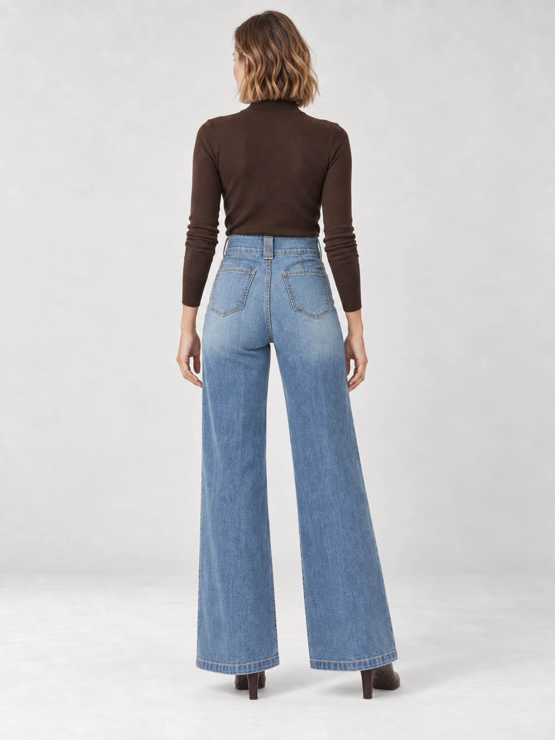 Jean large taille haute à deux boutons bleu délavé