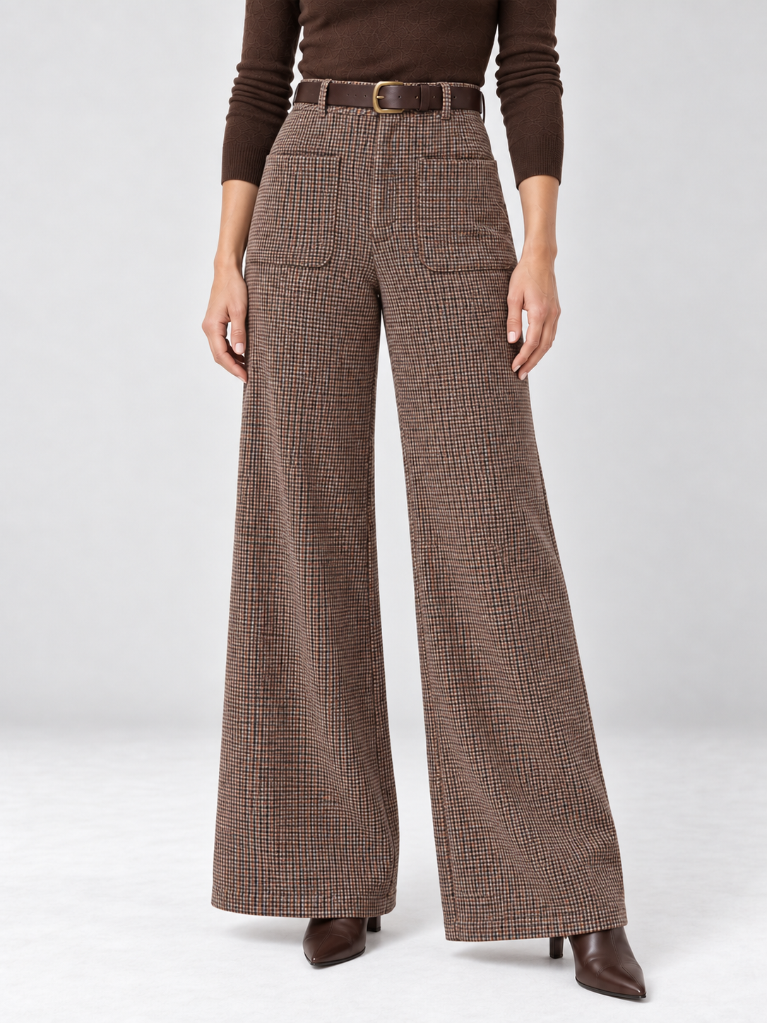 Pantaloni svasati in lana a microquadretti — Ariane
