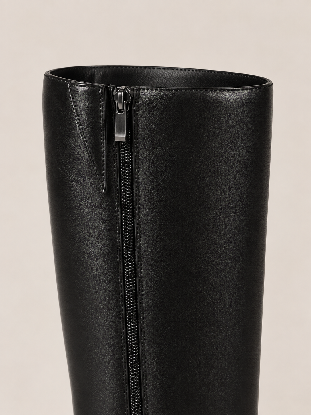 Diane — Sleek leather high boots