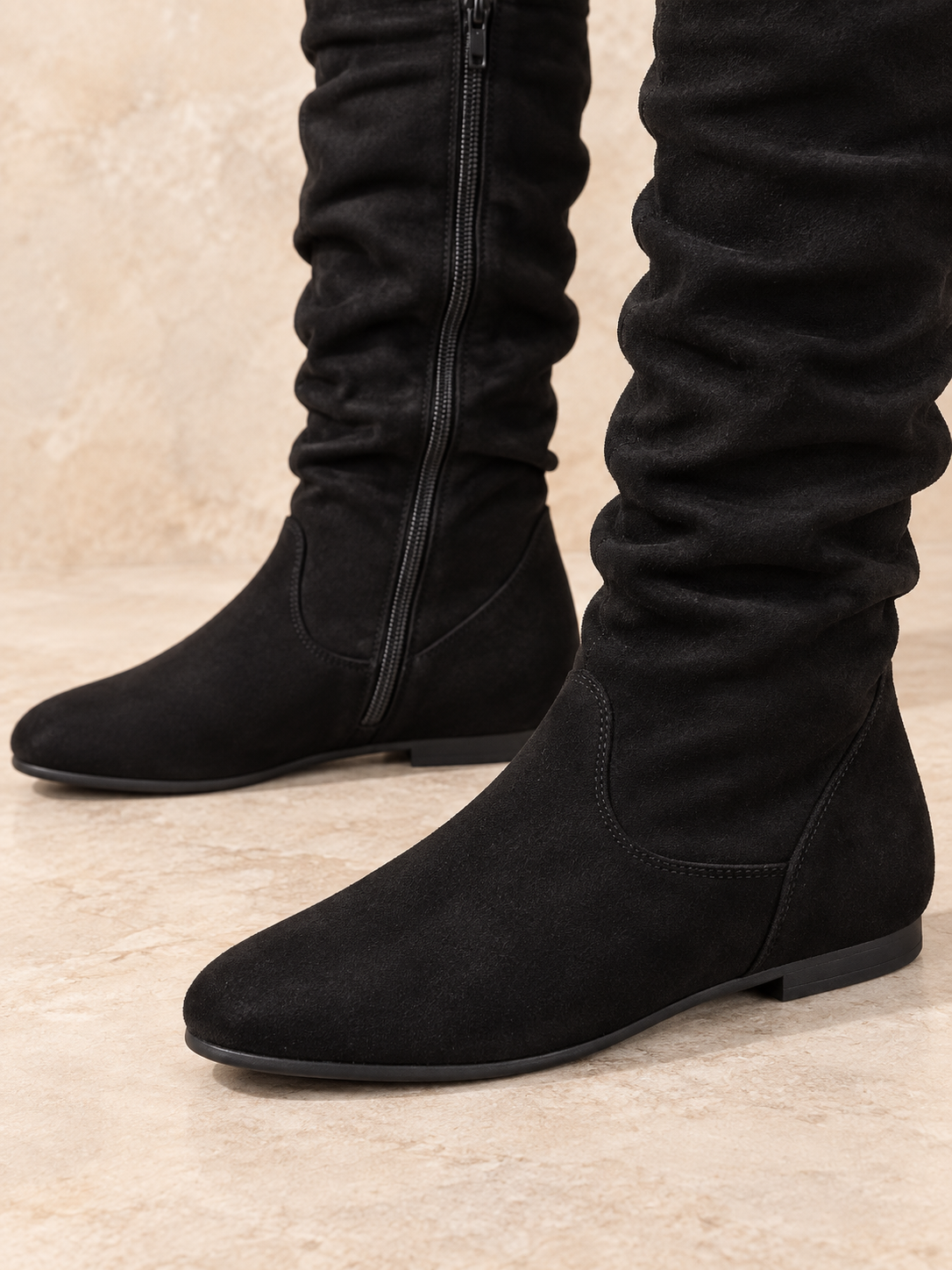 Solène — Suede slouch boots
