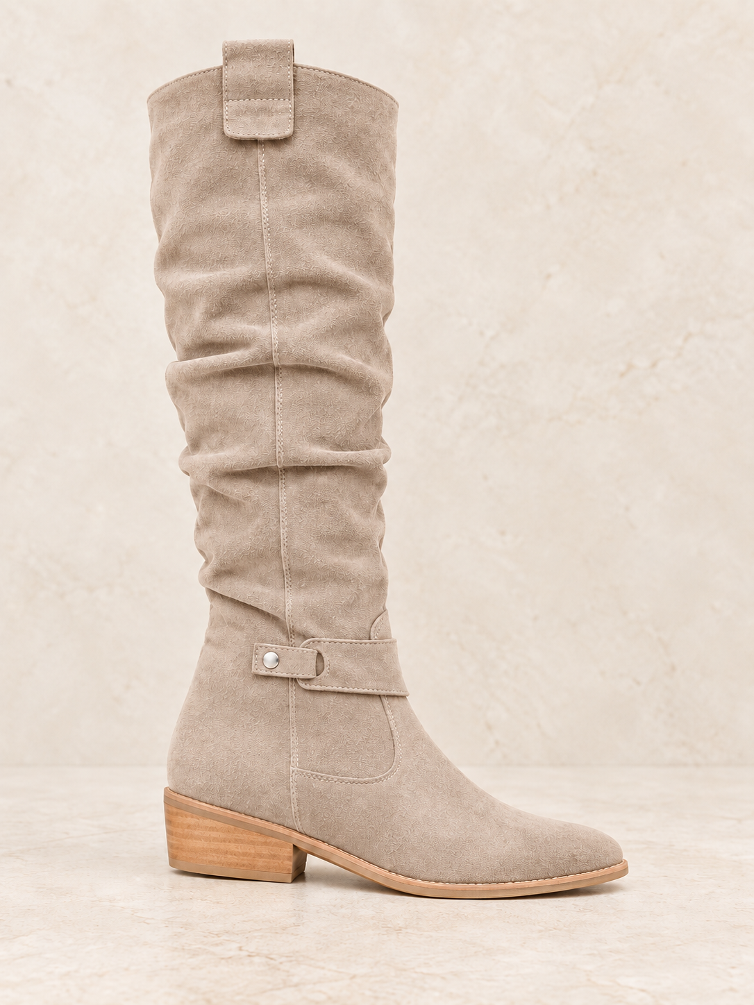 Bottes en suède à tige plissée — Émilie