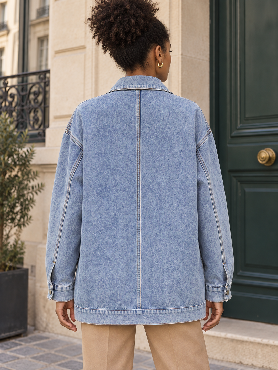 Aline — Long denim jacket with large pockets
