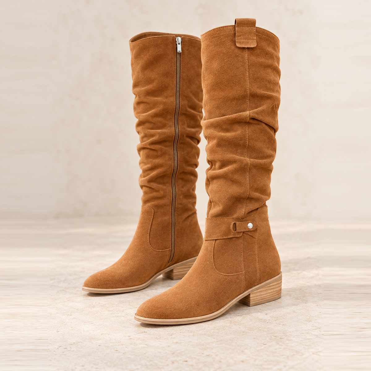 Bottes en suède à tige plissée — Émilie