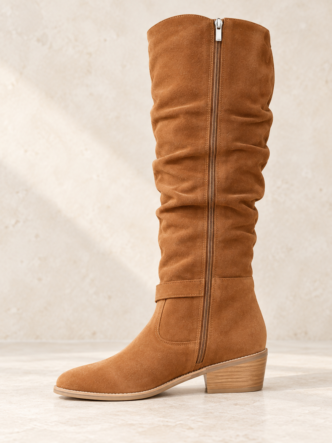 Bottes en suède à tige plissée — Émilie