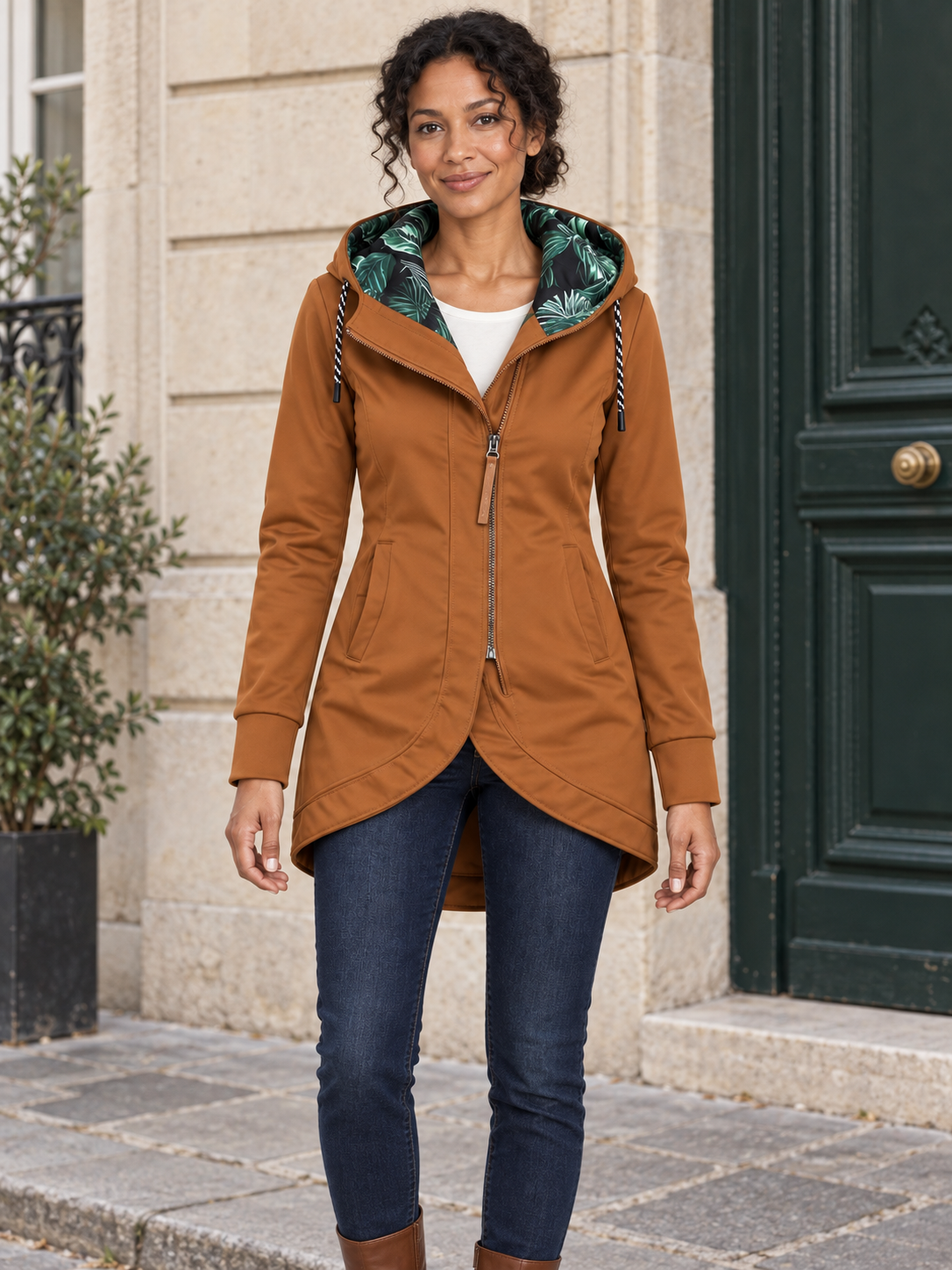 Giacca impermeabile con cappuccio — Lucile