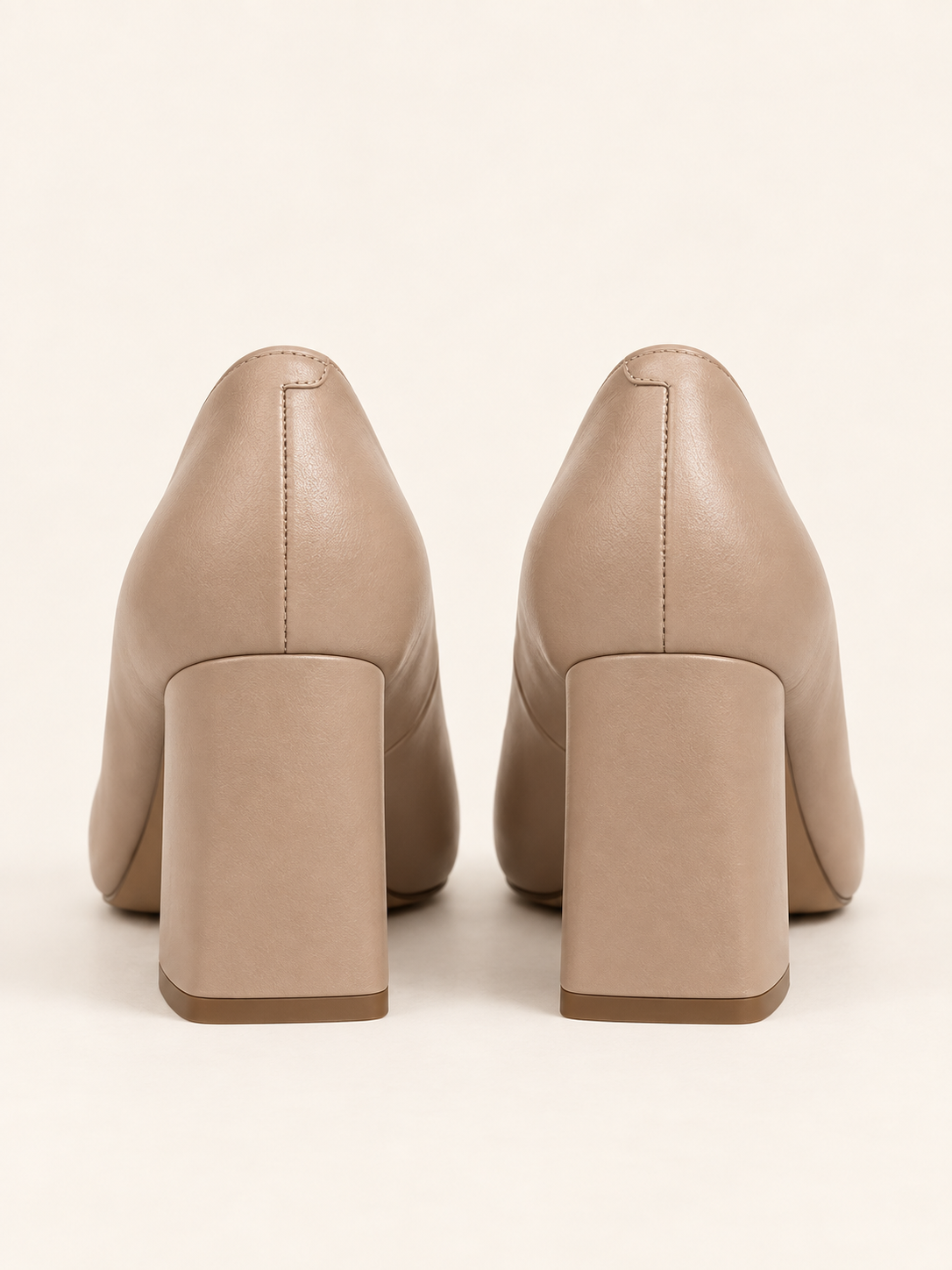 Escarpins Clotilde taupe — vue de dos