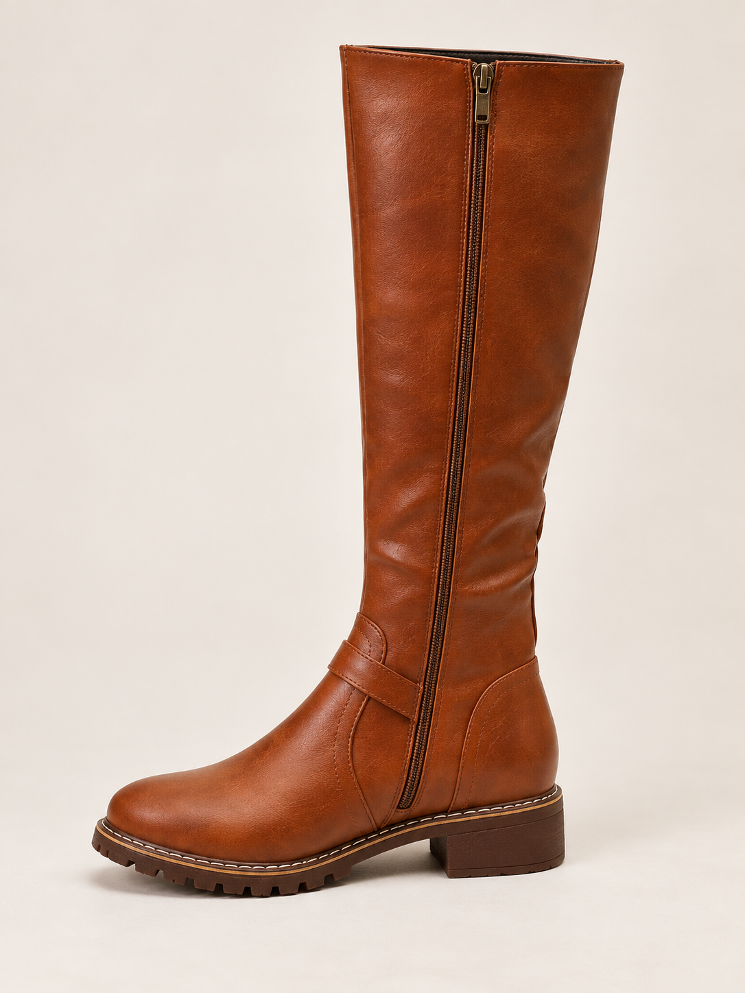 Agathe — Leather high boots with strap