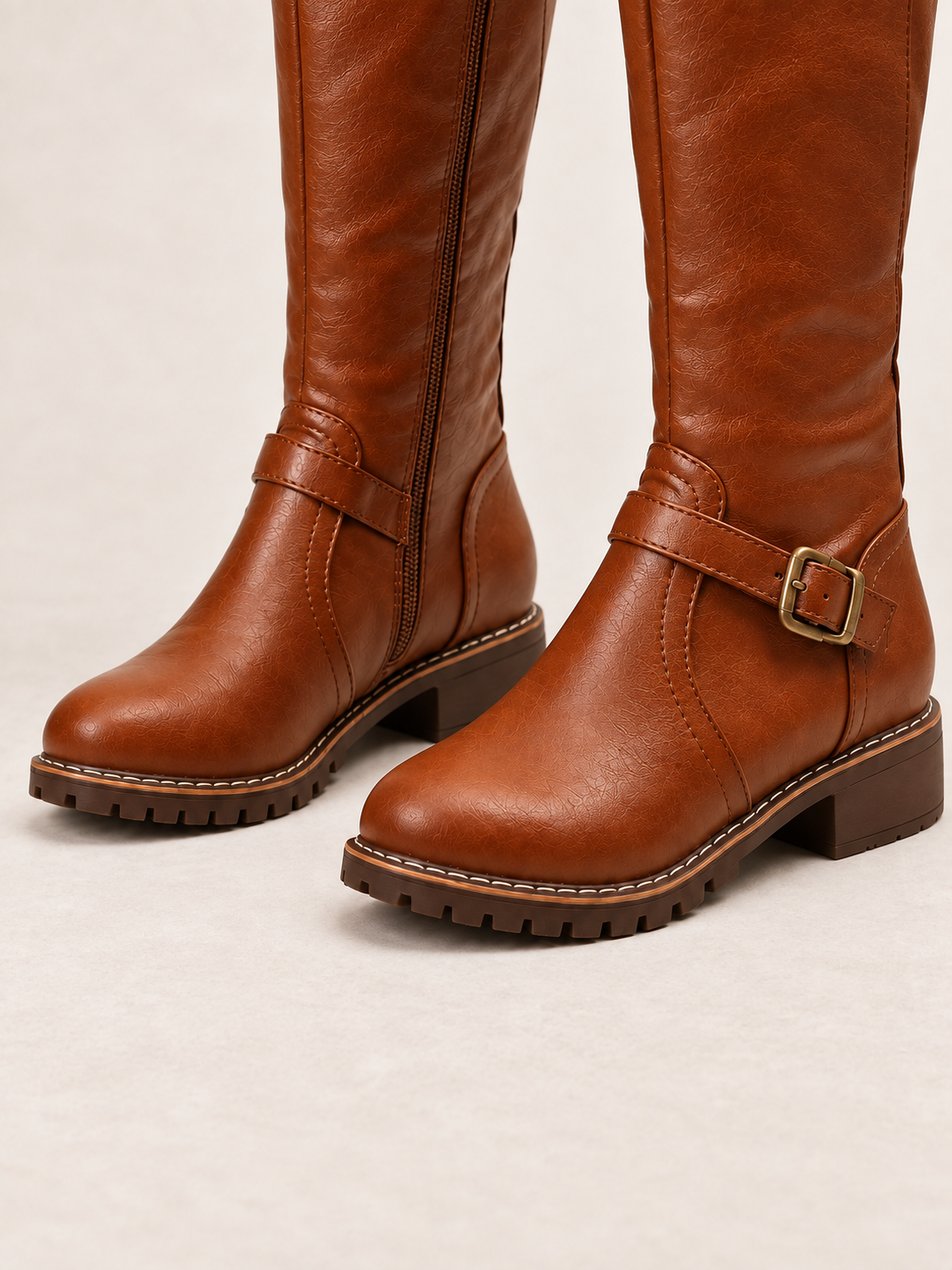 Agathe — Leather high boots with strap