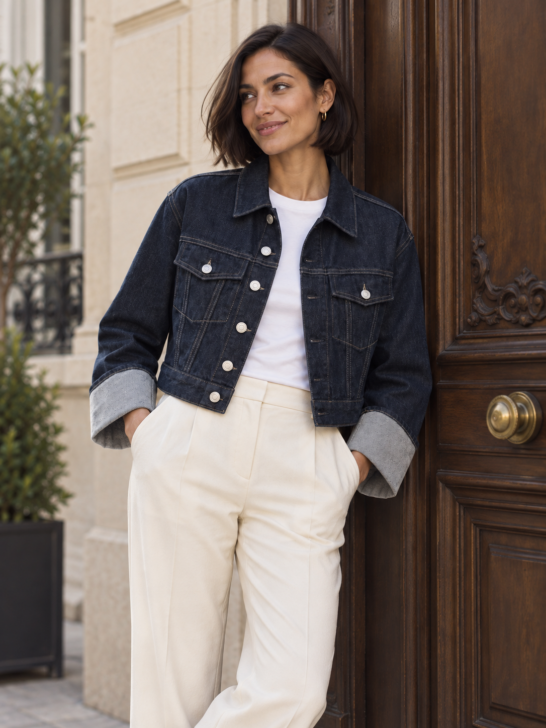 Ninon — Short denim jacket with contrasting cuffs