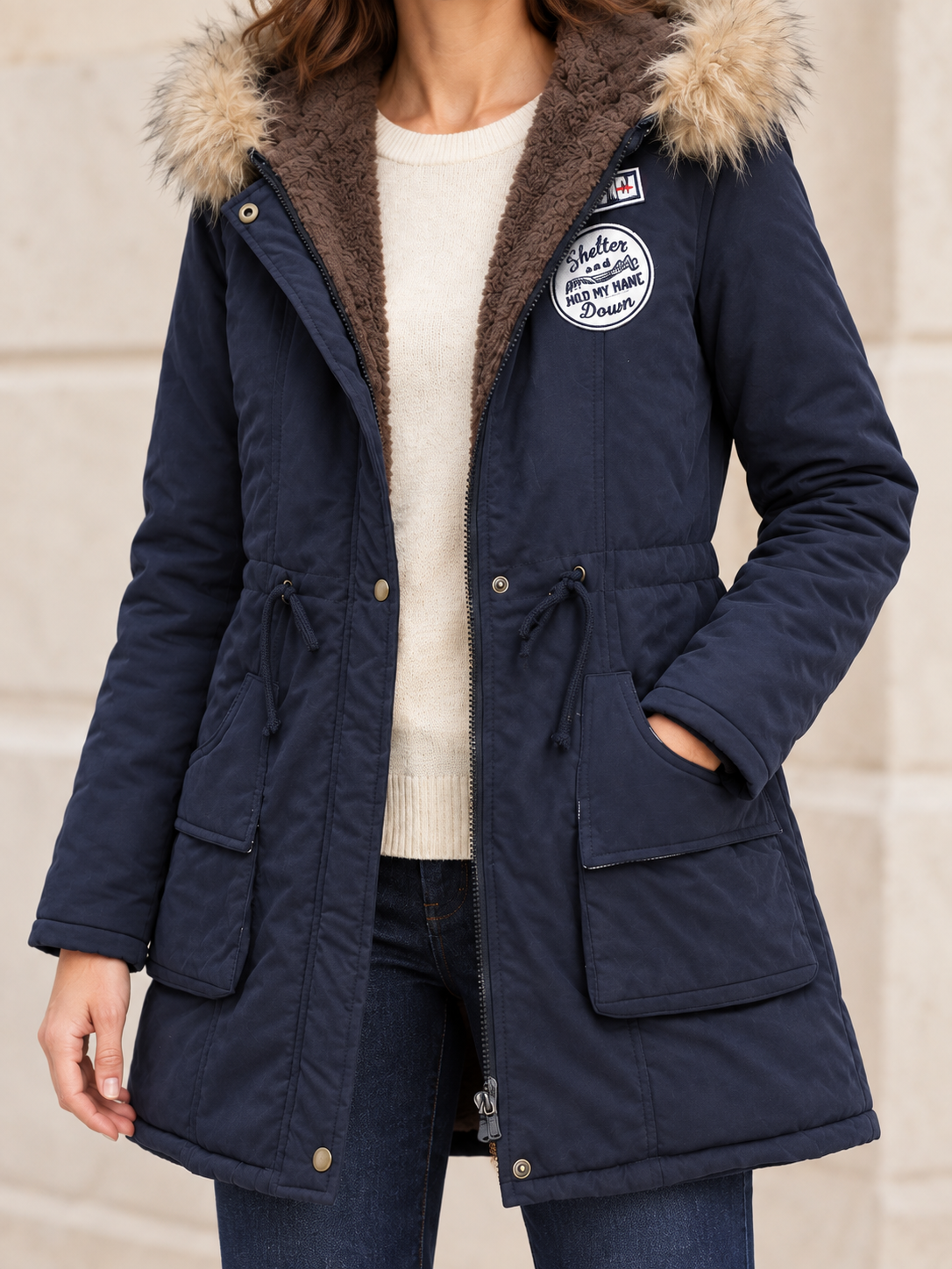 Parka con cappuccio e fodera in pile — Éloïse