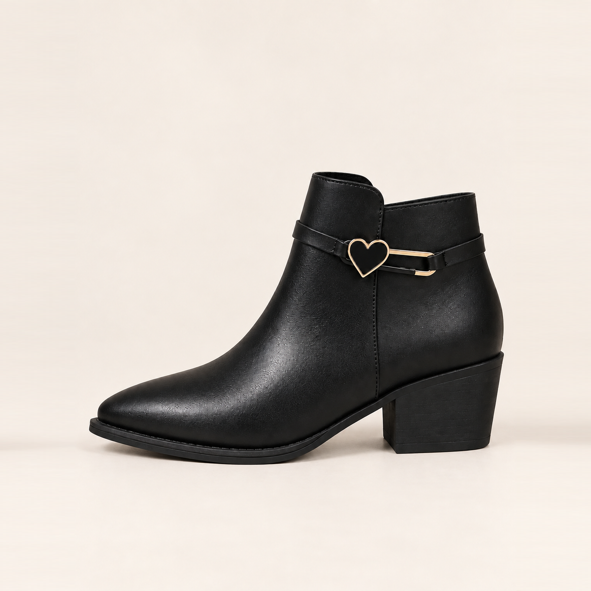 Bottines en cuir à détail cœur — Rosalie