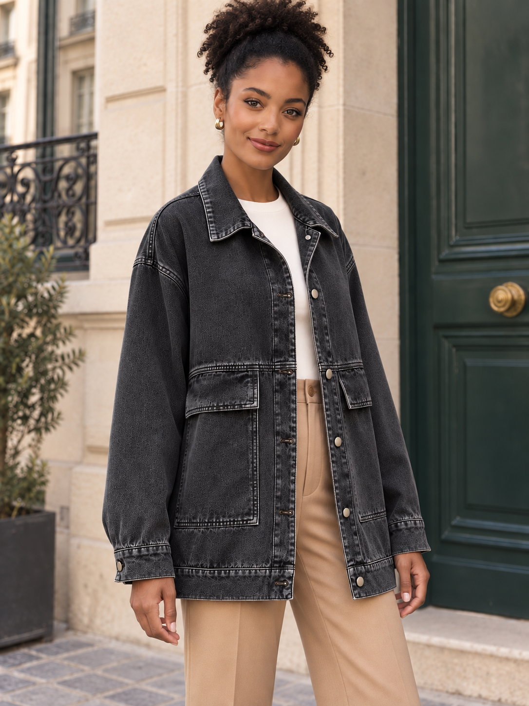 Aline — Long denim jacket with large pockets