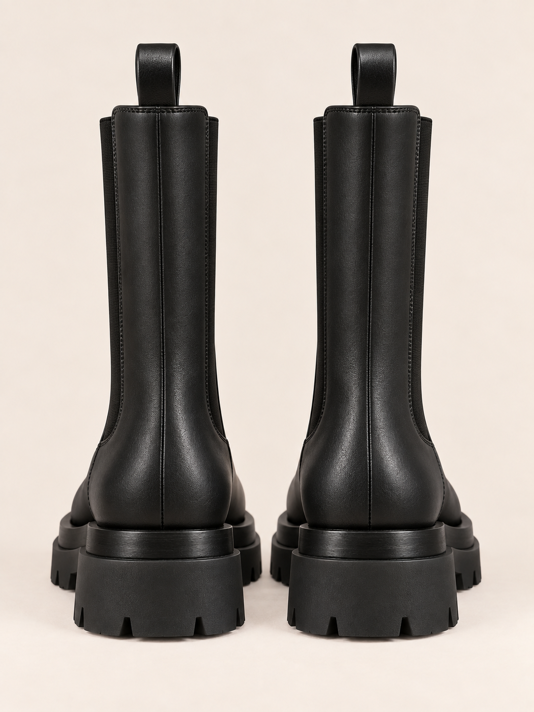 Bottes Chelsea en cuir à semelle crantée — Alix