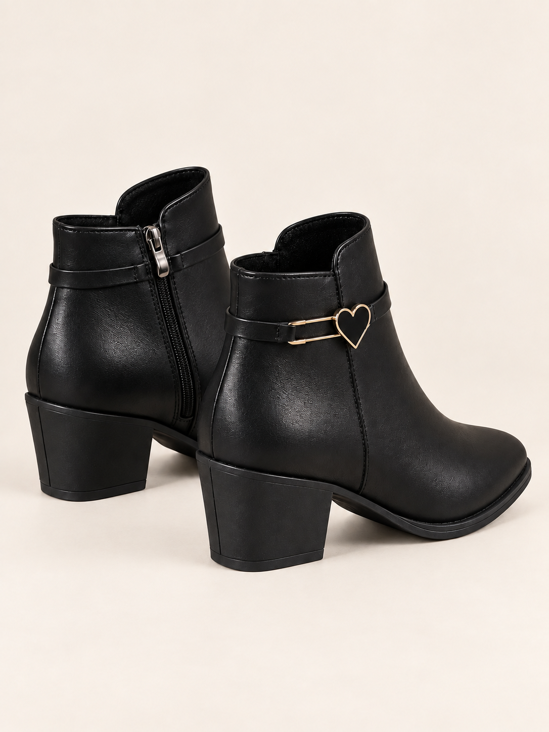Rosalie — Leather ankle boots with heart detail