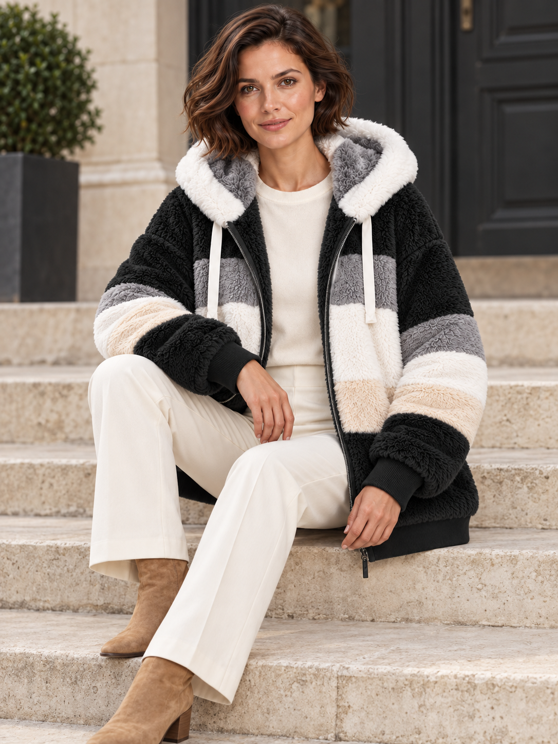 Veste à capuche aspect polaire — Célestine