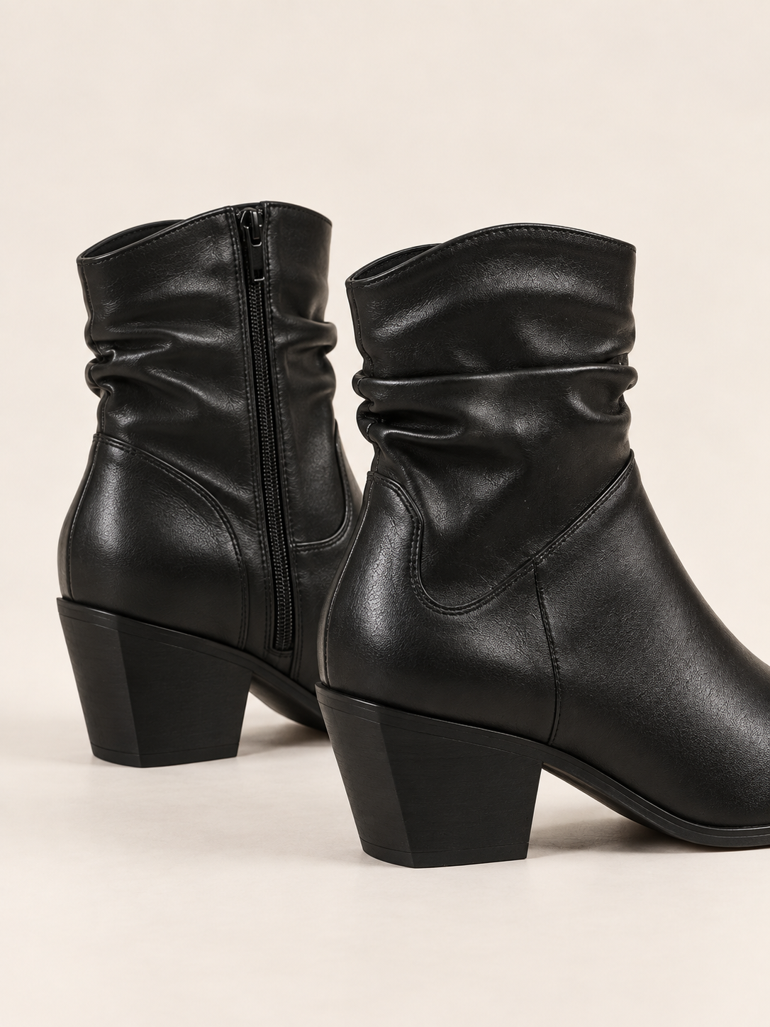 Bottines en cuir à tige plissée — Anaïs