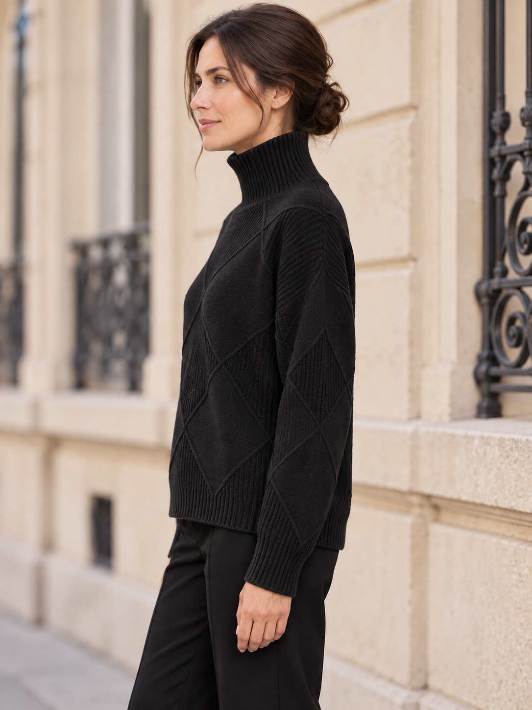 Maglione in lana a rombi con collo alto — Camille