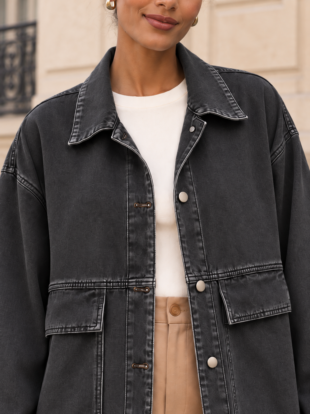 Aline — Long denim jacket with large pockets