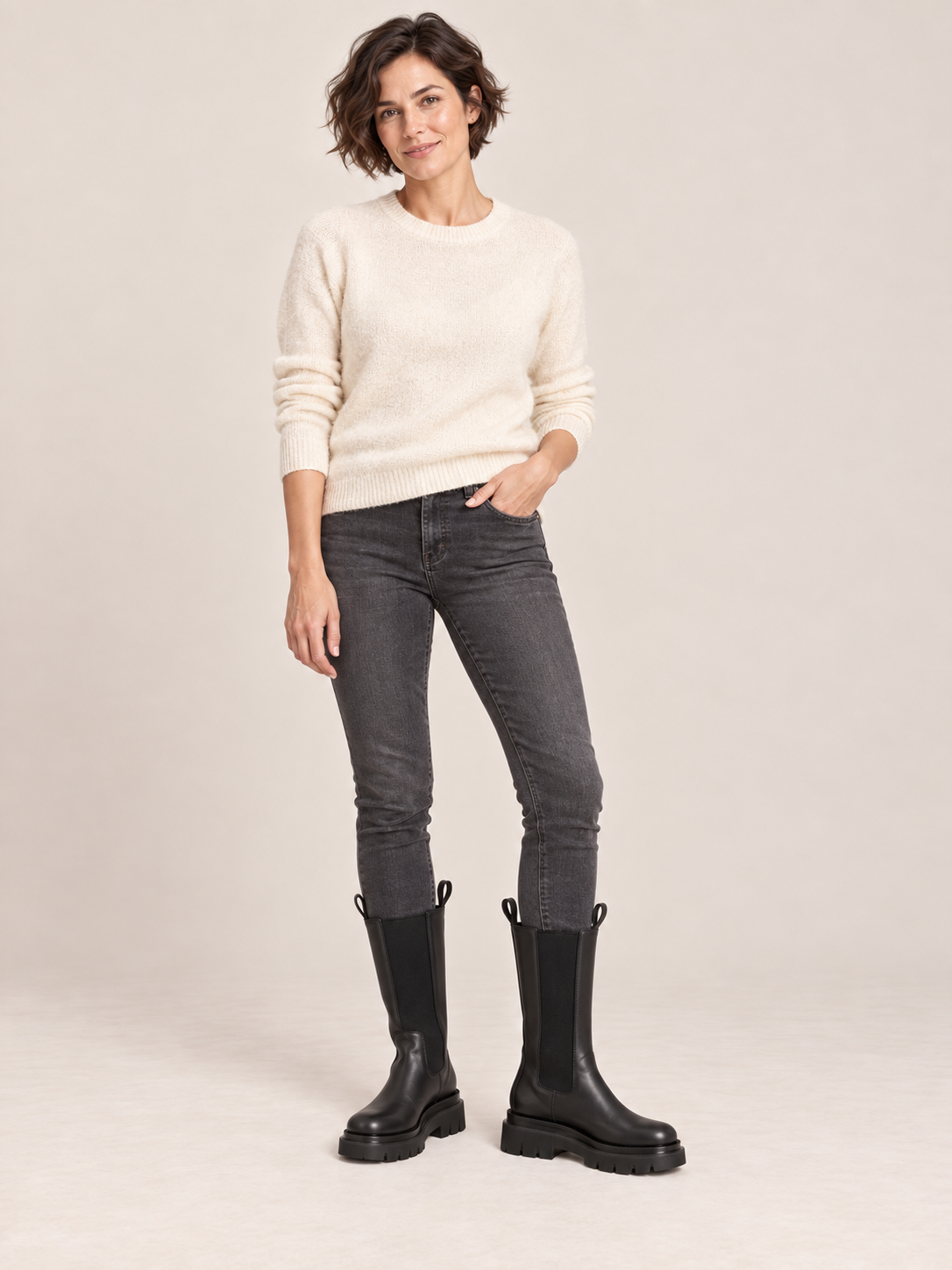 Bottes Chelsea en cuir à semelle crantée — Alix