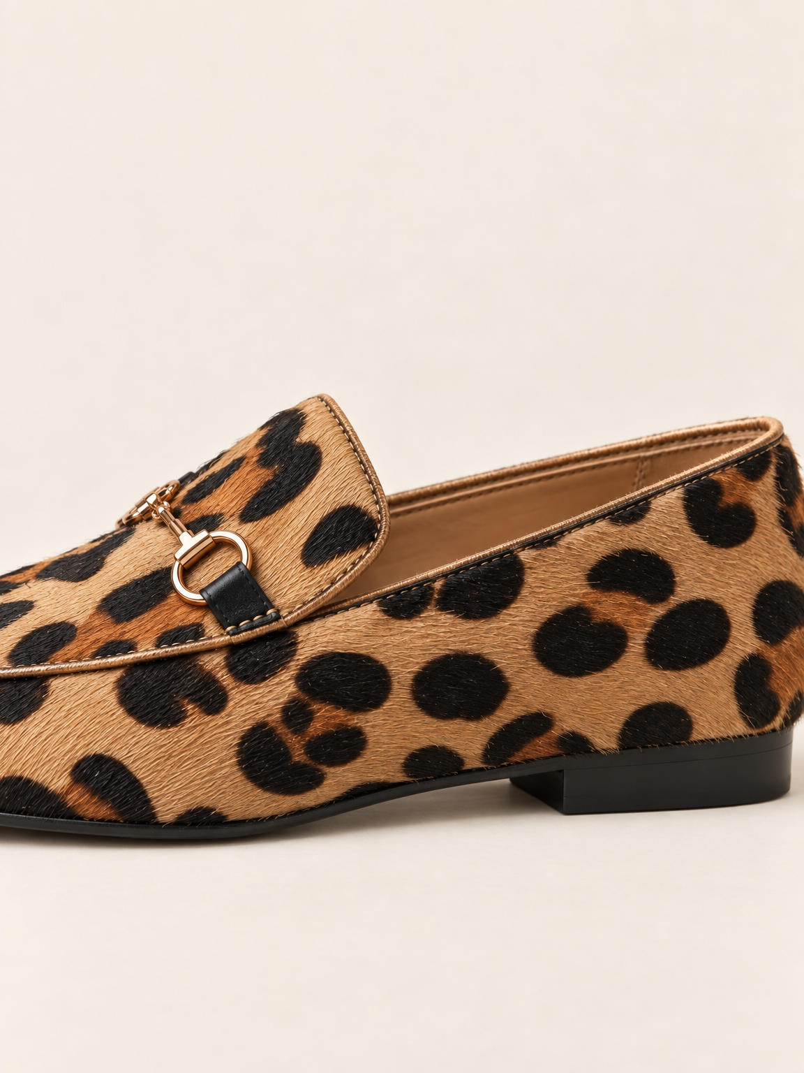 Léopard camel — 08 — Détail semelle, talon et profil