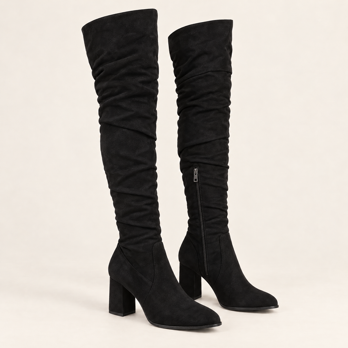 Noir — 01 — Couverture paire trois-quarts