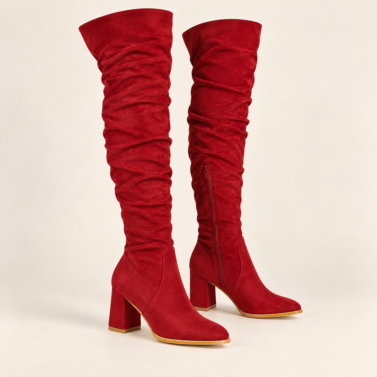 Rouge Profond — 01 — Couverture paire trois-quarts