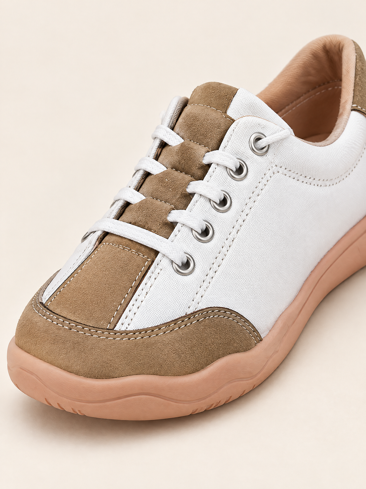 Kaki — Kaki 08 — Détail bout Kaki et semelle