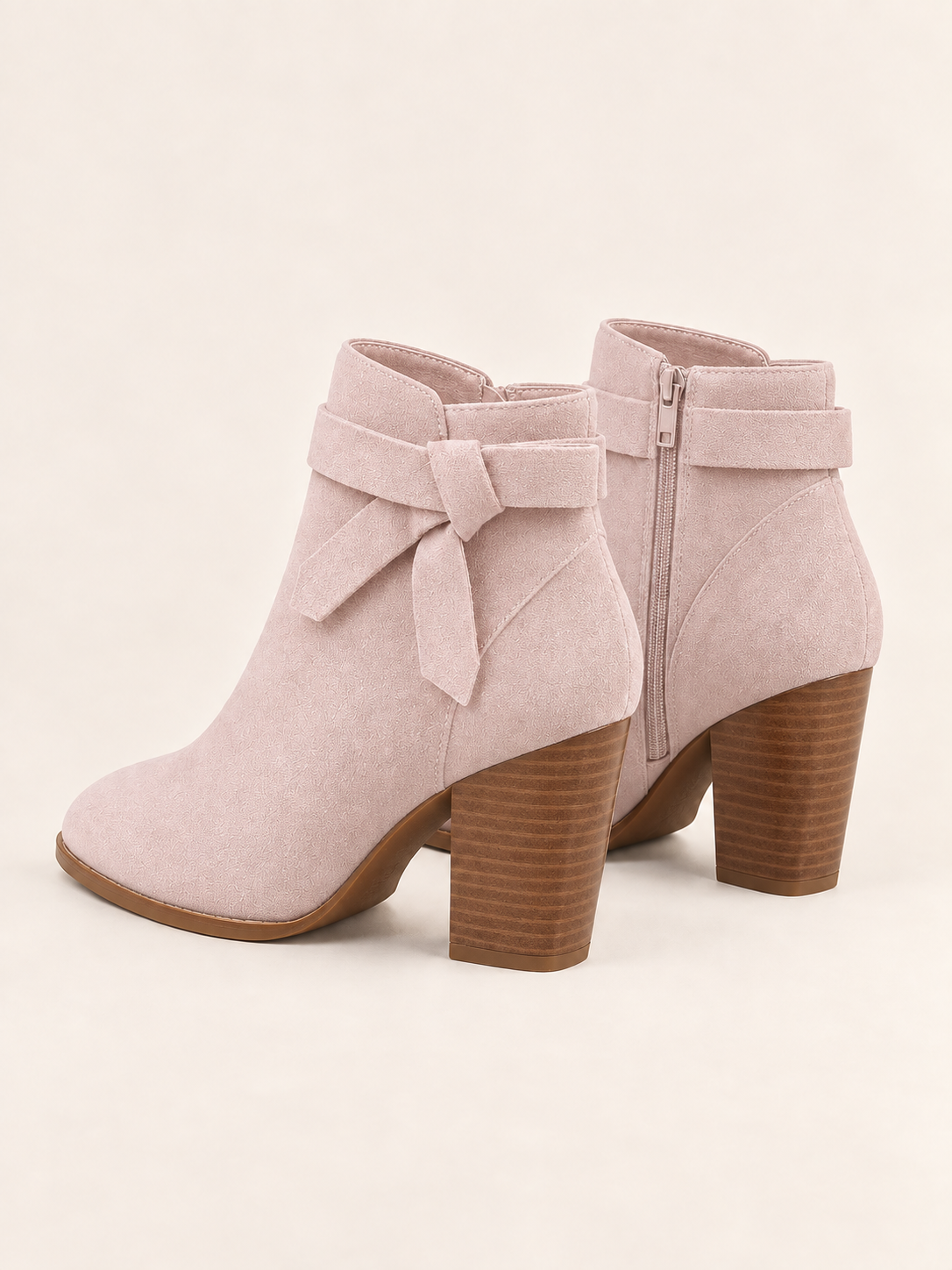 Stivaletti in suede con fiocco laterale — Lucile